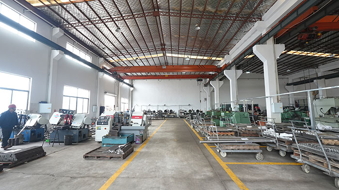 华瑞精工生产基地